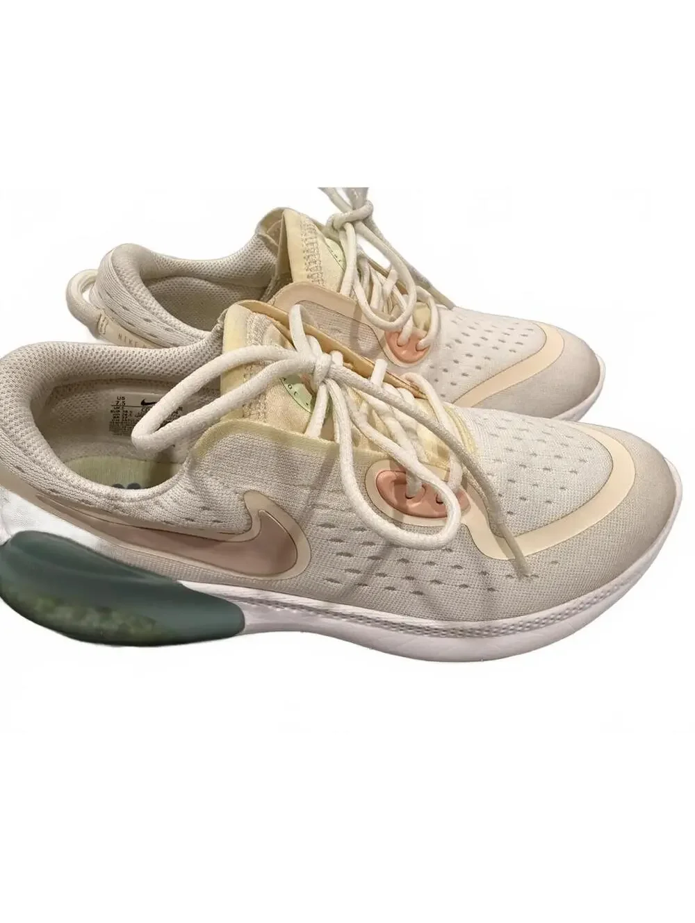 Nike Joyride Dual Run Sail Sneaker Women's size 7.5